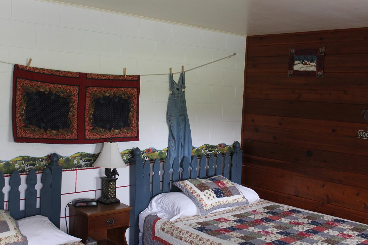 Chateau Motel *